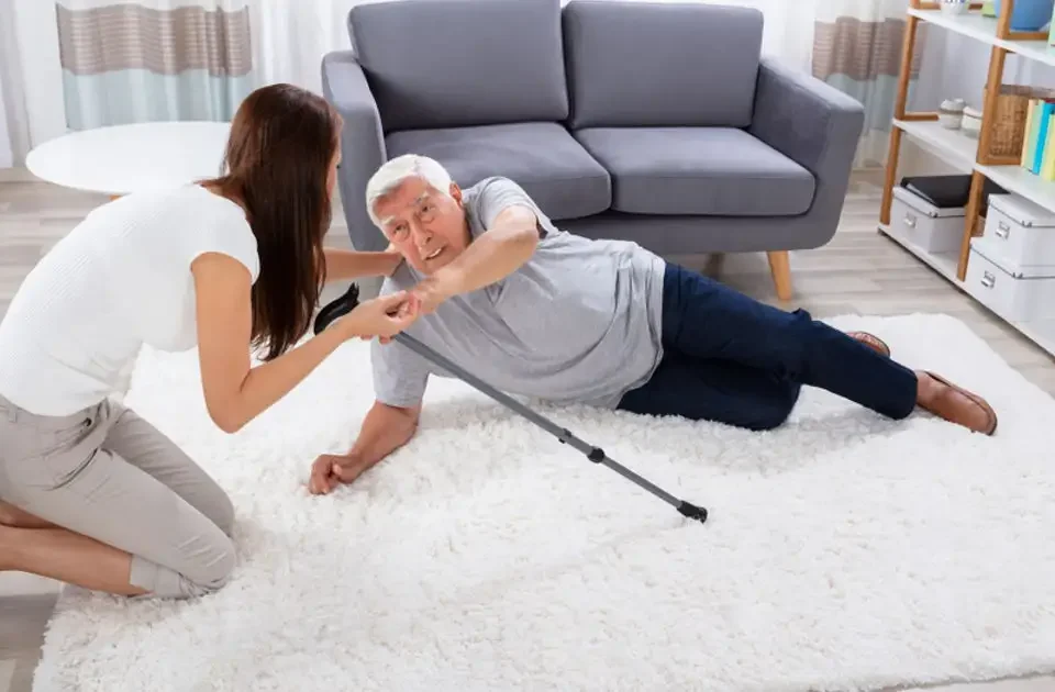 help-seniors-regain-confidence-after-a-fall-1200x630-1 copy